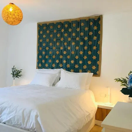 Вилла Algarve House With Heated Pool And Jacuzzi
