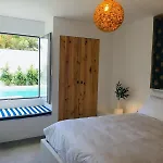 Villa Algarve House With Heated Pool And Jacuzzi *